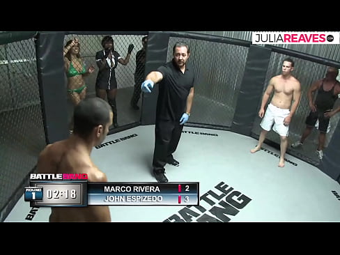 ❤️ Ultimate Fighter fucks wata lamba yarinya dama bayan fada a cikin zobe ️ Batsa ☑